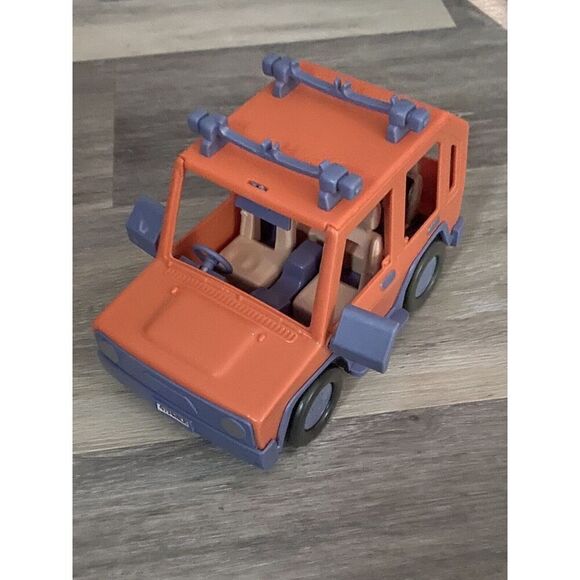 Bluey Dog Orange Surf Jeep 4WD Family Vehicle Replacement Car with Mirrors - Picture 1 of 6